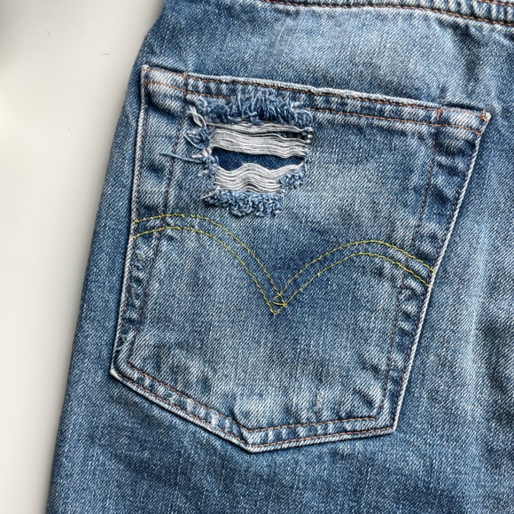 Amazing vintage Levis shorts🌟 - Picture 6 of 9